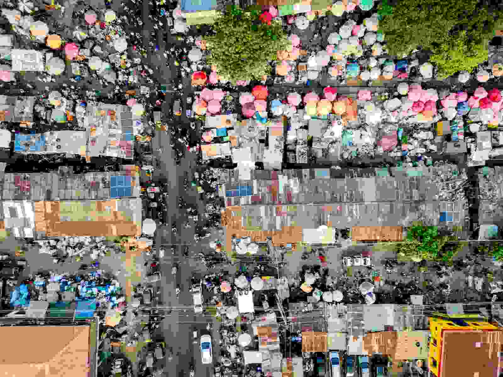 FEATURED_o-of-aerial-view-of-bustling-kaduna-market-nig