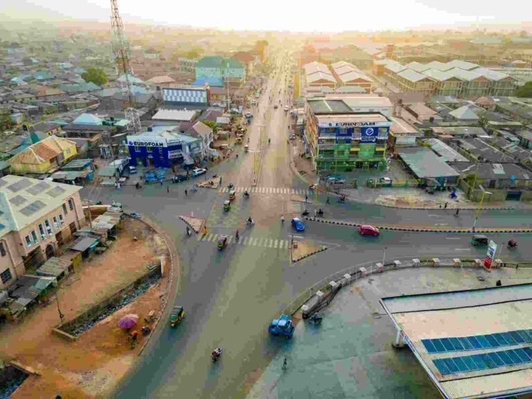 FEATURED_o-of-aerial-view-of-busy-intersection-in-kadun
