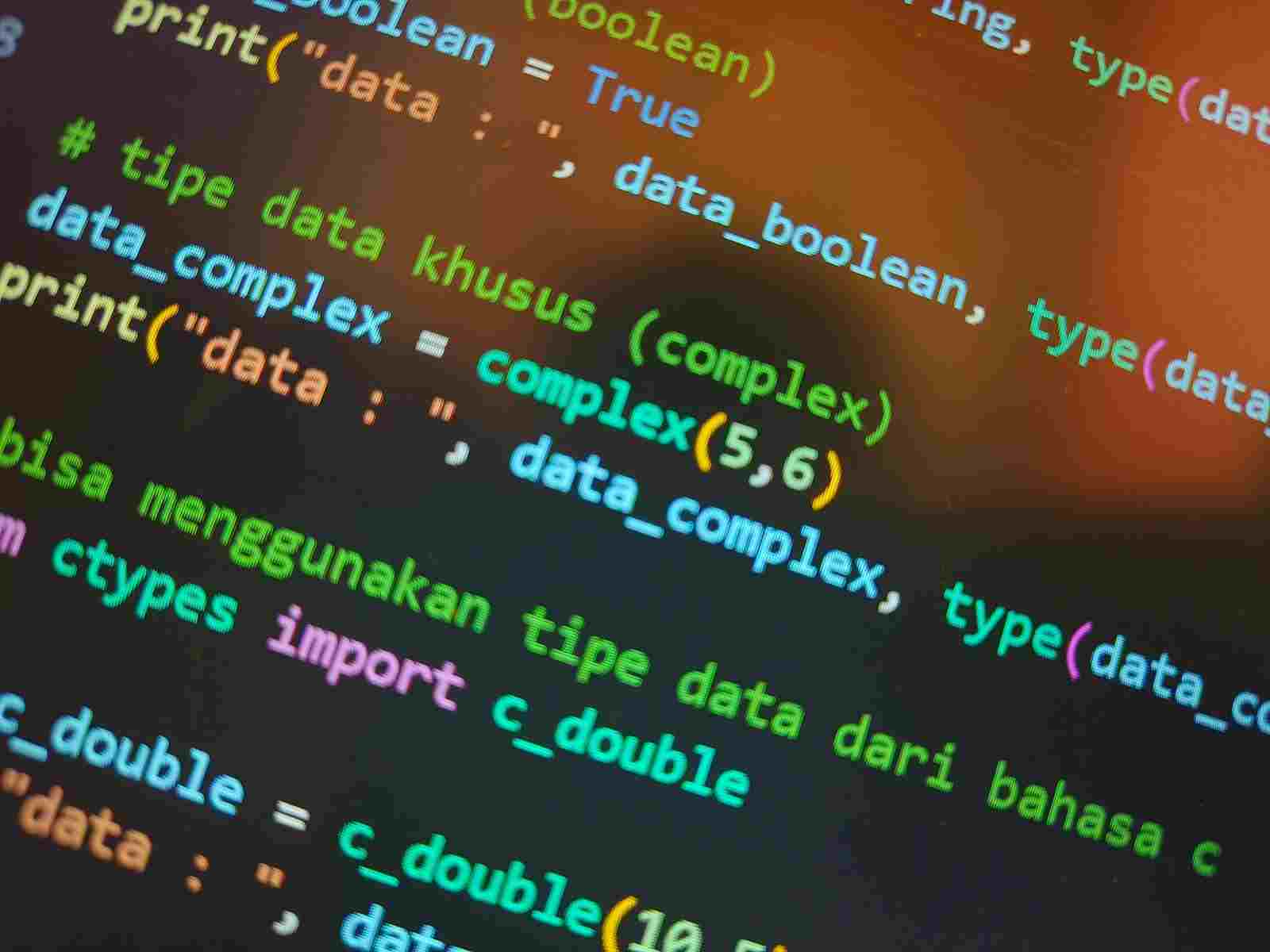 FEATURED_o-of-line-of-code-on-laptop-screen