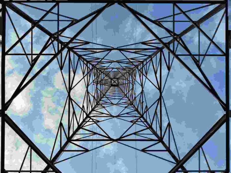 FEATURED_o-of-symmetrical-view-of-transmission-tower-fr